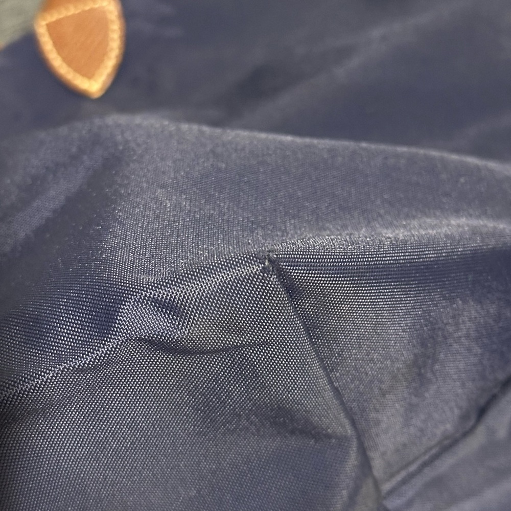 Longchamp Le Pliage Tote Bag - Picture 7 of 13